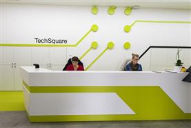 Thiết kế bàn quầy lễ tân phù hợp với văn phòng