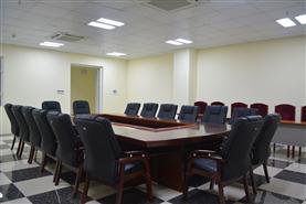 Kinh nghiệm chọn mua bàn ghế phòng họp cực chuẩn