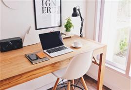 Tìm hiểu ngay những điều cần biết về bàn làm việc cho người mệnh Mộc